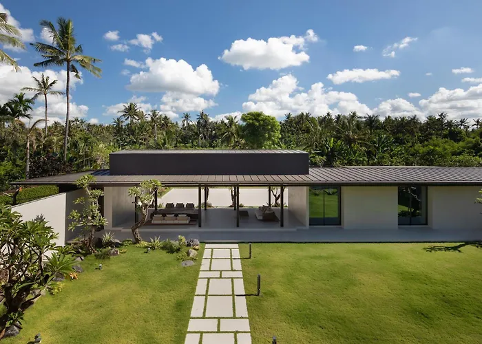 Resort Estate Bali Saba